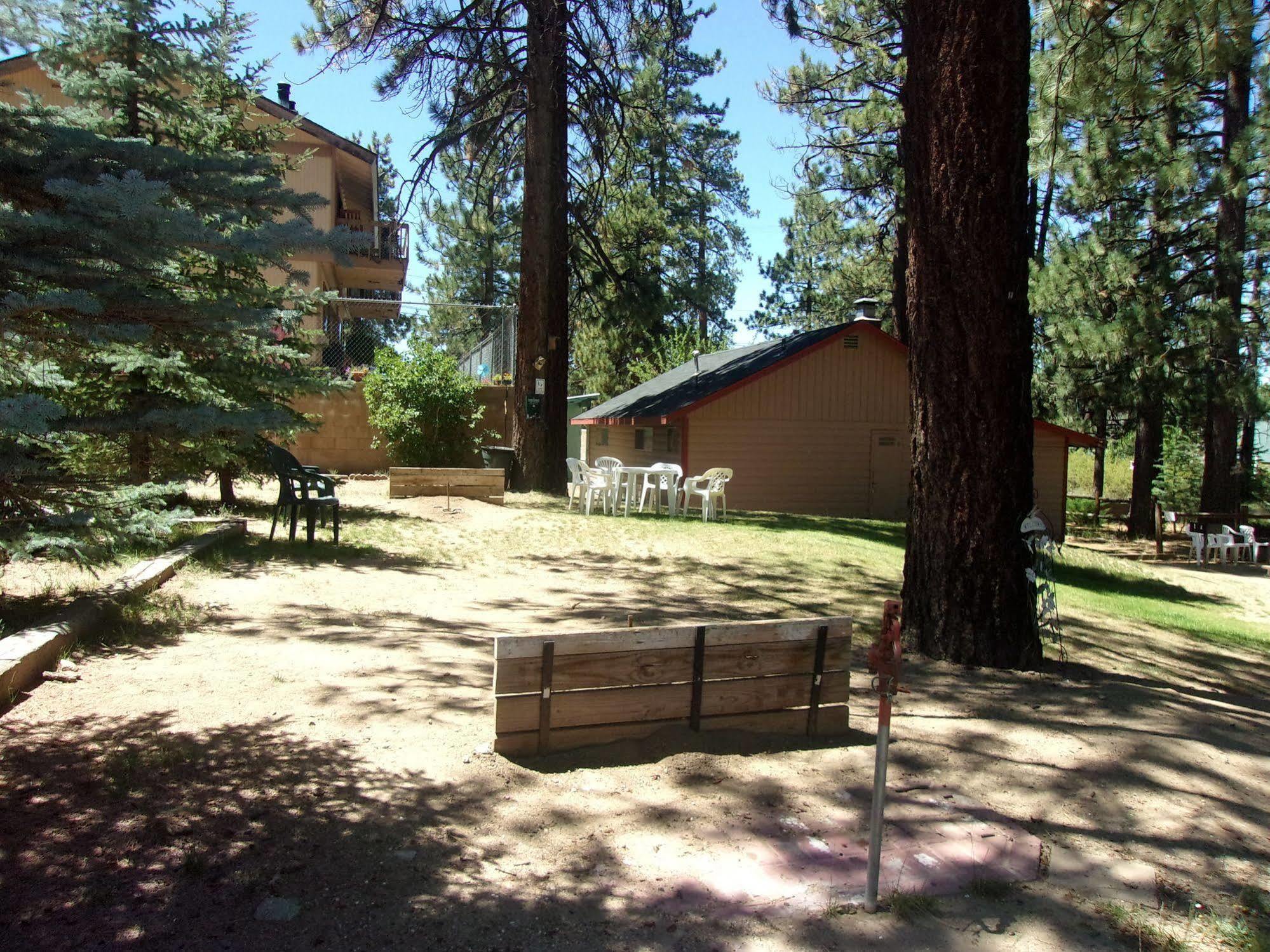Honey Bear Lodge & Cabins Big Bear Lake Buitenkant foto
